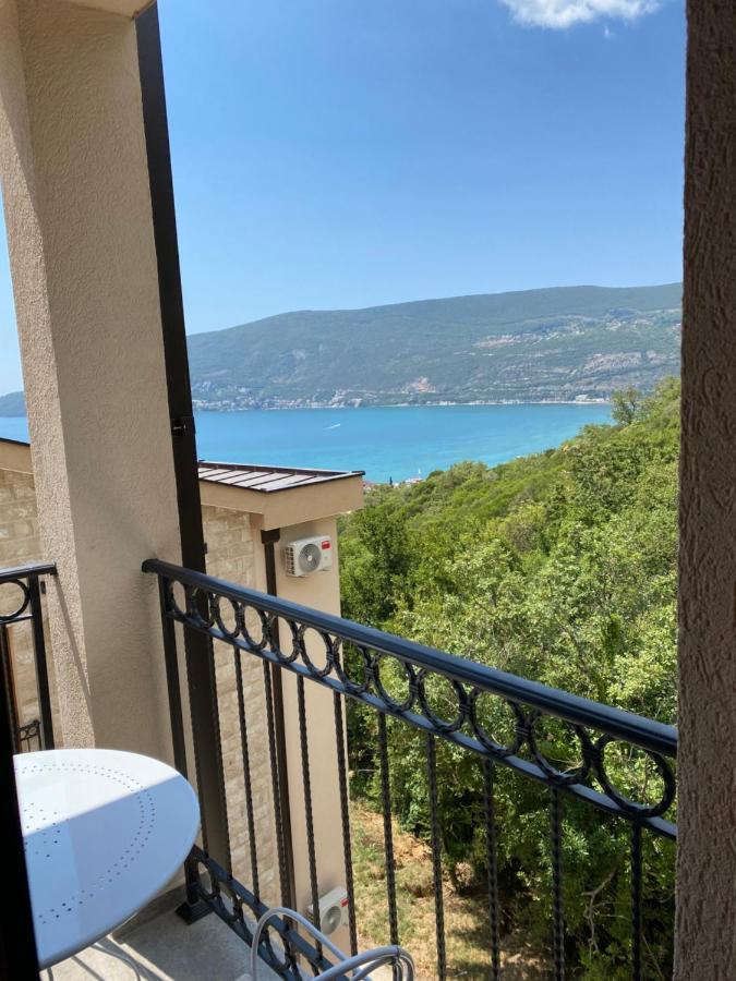 Apartamento Adria Sea & Mountains Herceg Novi Exterior foto